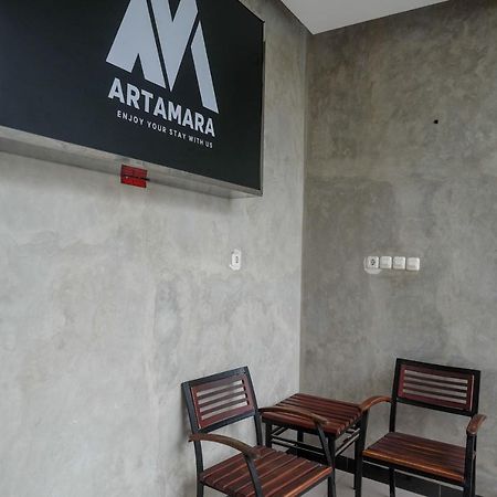 Urbanview Hotel Syariah Artamara Tegal By Reddoorz Exterior photo